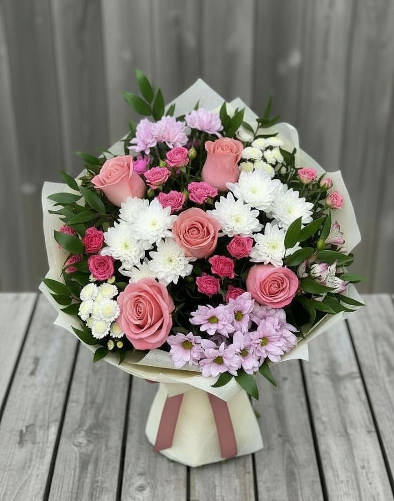 Букет цветов из: Альстромерии, Гвоздики, Розы и Хризантемы в Белоусово