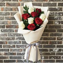 Букет цветов из:  Розы в Белоусово