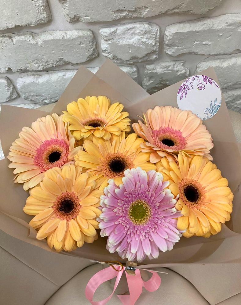 Букет цветов из: Герберы в Белоусово