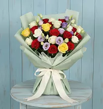 Букет цветов из:  Розы в Белоусово
