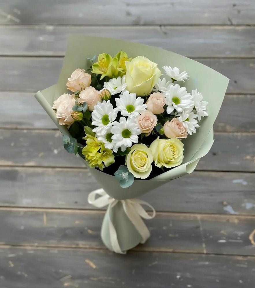 Букет цветов из: Альстромерии, Розы и Хризантемы в Белоусово
