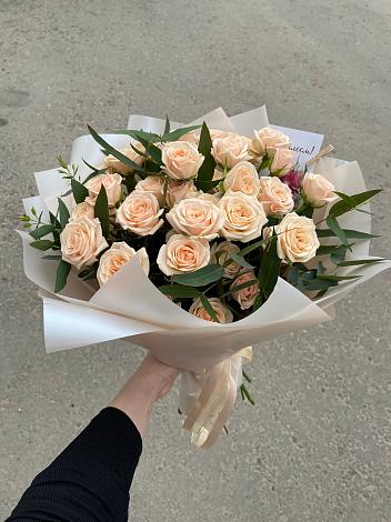 Букет Кремовые розы Латте в Белоусово
