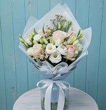 Букет цветов из:  Розы и Лизиантусы в Белоусово